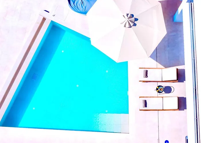 Selene 3 * Rhodes City